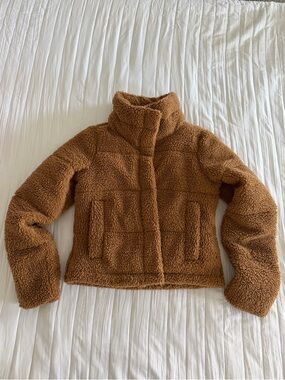 Abercrombie & Fitch Jacket Mini Puffer Cropped Sherpa Teddy